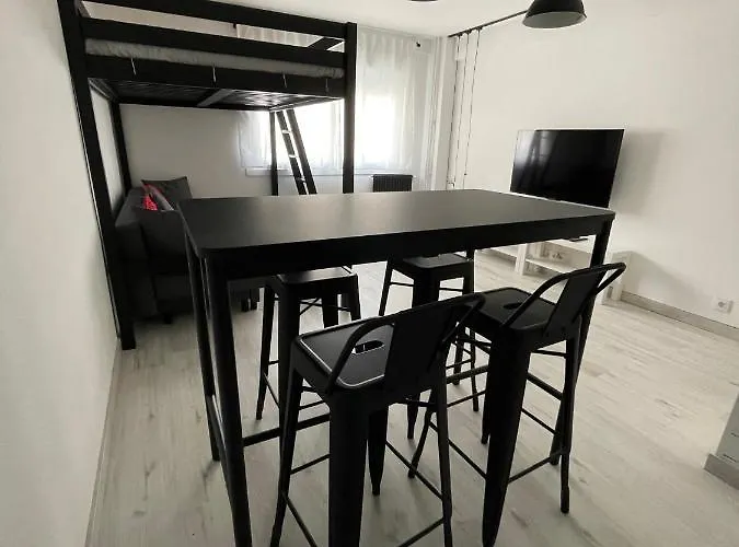 Apartman Estudio Art Vialia *